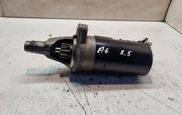 Audi A6 S6 C5 4B Starter motor 0001109021 059911023H 70221
