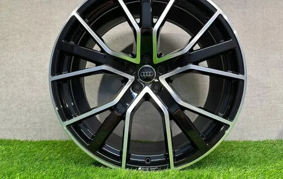Audi Q8 R22 alloy rim 