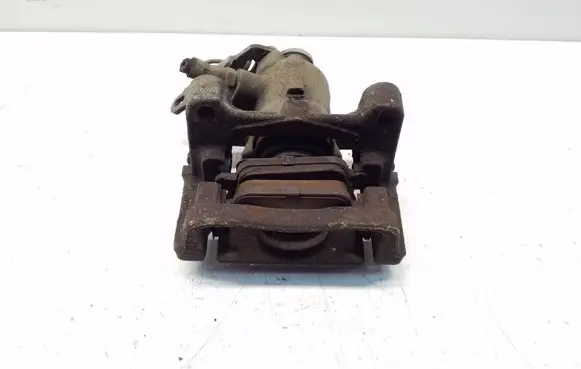 Ford Kuga I Rear brake caliper