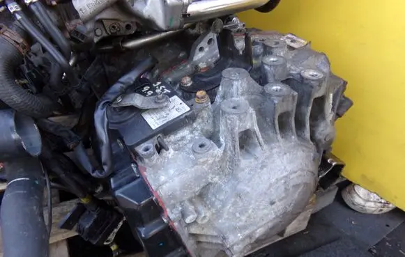 Opel Zafira C Automatic gearbox 55585081 30SP5 SKRZYNIA
