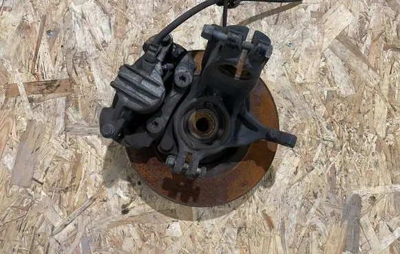 Citroen C3 Front wheel hub
