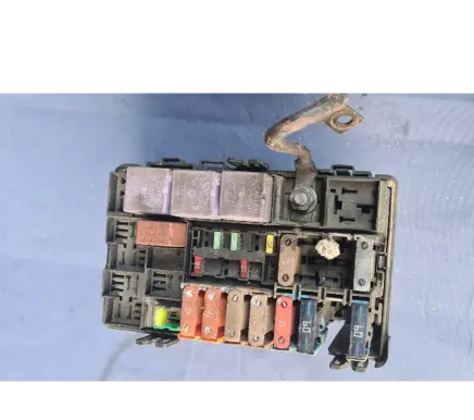 Renault Espace IV Fuse module 8200210898 8200525478