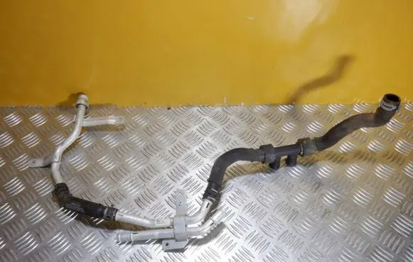 Audi Q7 4M Engine coolant pipe/hose 4M0819377N