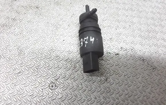 Mercedes-Benz E W211 Windscreen/windshield washer pump