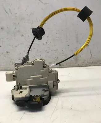 Audi A6 S6 C6 4F Front door lock 4F087901E