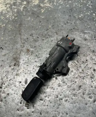 Audi A4 S4 B6 8E 8H Ignition lock 4B0905851C