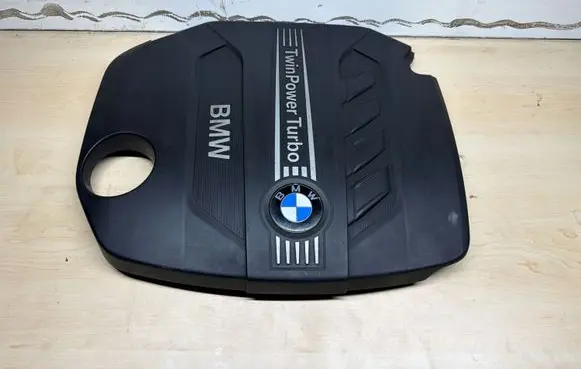 BMW 4 F32 F33 Engine cover (trim) 7810800