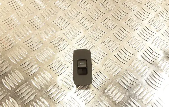 Volvo V40 Electric window control switch 31334569