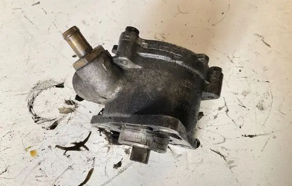 Fiat Stilo Vacuum pump 96111058 4677005 A59813
