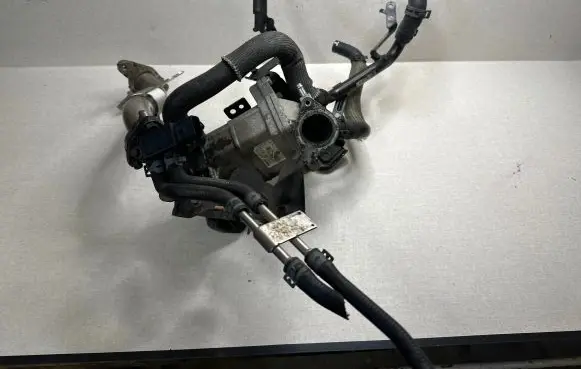 Jaguar E-Pace EGR valve cooler 21015243