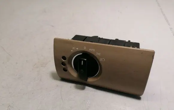 Mercedes-Benz GL X164 Light switch A1645450104