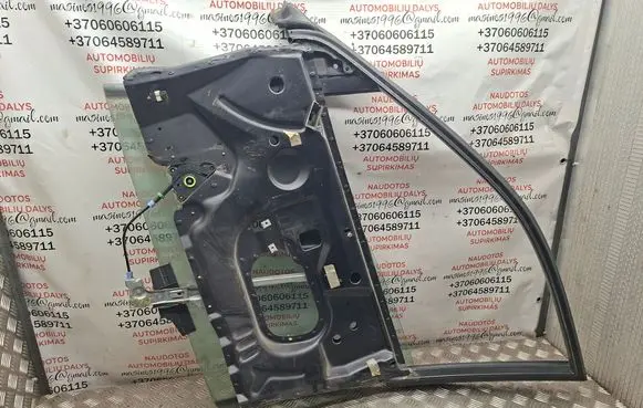 Audi A8 S8 D2 4D Front window lifting mechanism without motor 