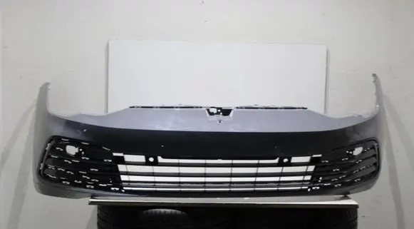 Volkswagen Golf VIII Front bumper 5H0807221J