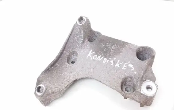 BMW 1 E81 E87 A/C compressor mount bracket 7505980 64557505980