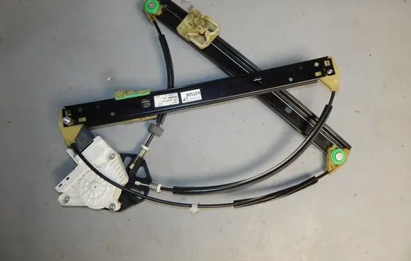 Audi Q3 8U Front door window regulator with motor 8U0837461