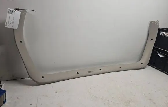 Opel Omega B2 Other trunk/boot trim element 09173027