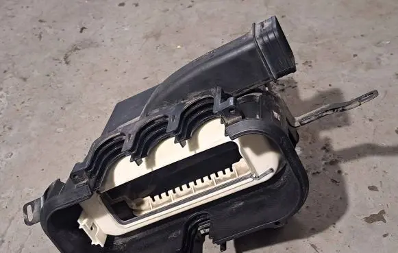 BMW 7 F01 F02 F03 F04 Engine control unit box 7555193 7555185
