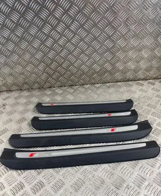 Audi Q7 4L sill trim set (inner) 4L0853373F 4L0853374F 4L0853375F