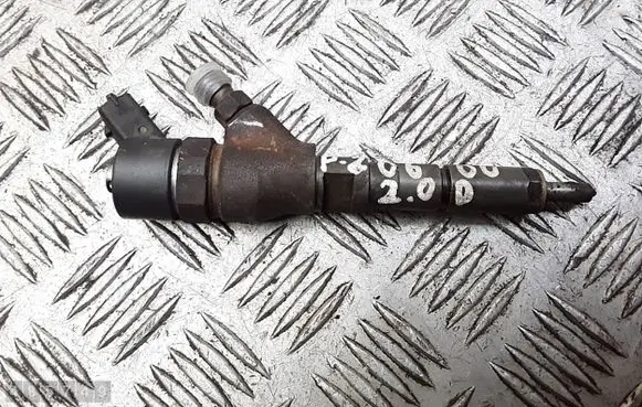 Peugeot 206 Fuel injector 0445110008