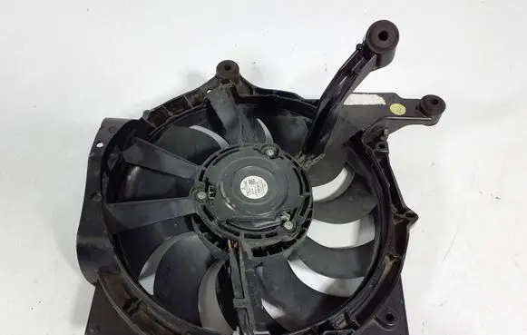 Porsche Taycan 9J1 Radiator cooling fan shroud 9J1959455B 9J1121205B 992233100