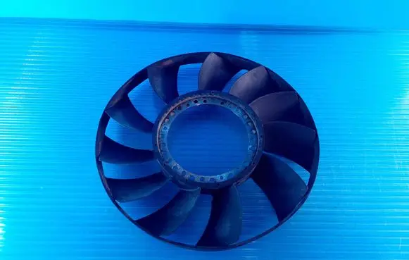 Audi A6 S6 C5 4B Fan impeller 059121301