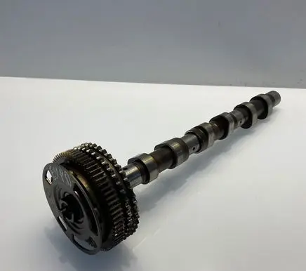 Mercedes-Benz CLS C219 Camshaft A2720503901 2720503901