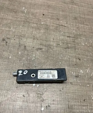 Antenna control unit