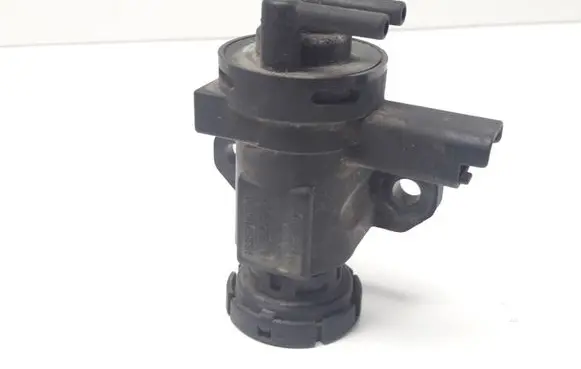 Citroen Xsara Turbo solenoid valve 9635704380