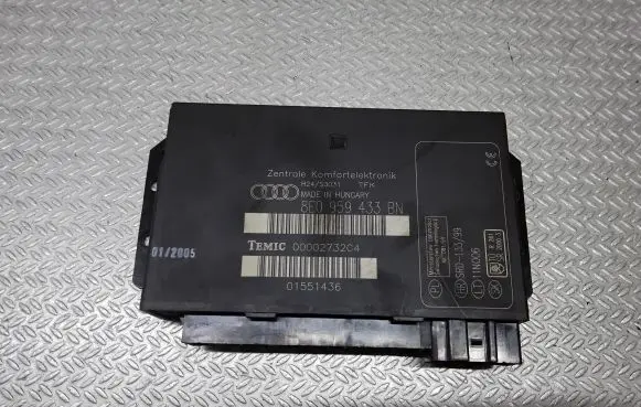 Audi A4 S4 B7 8E 8H Comfort/convenience module 8E0959433BN