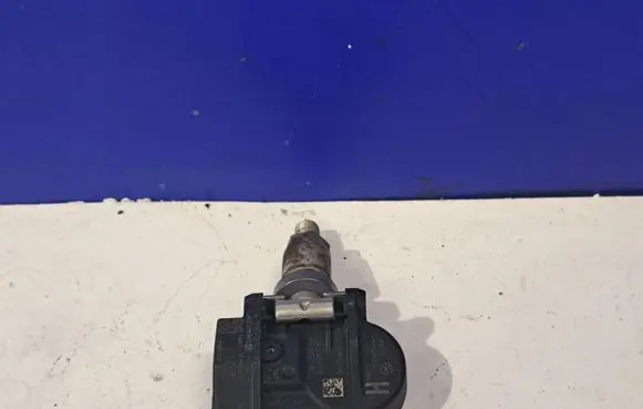 Jaguar F-Type Tire pressure sensor A2C93315301