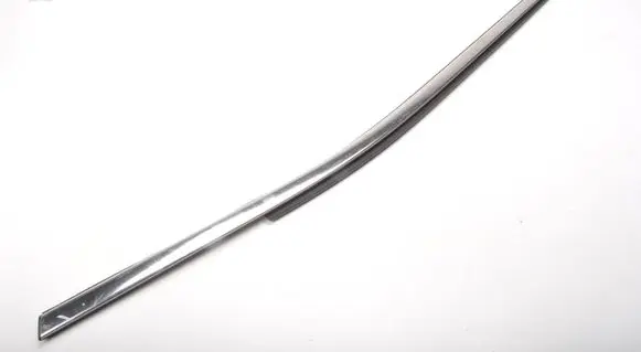 MG HS Rear door windshield rail 
