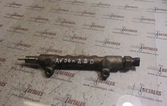 Toyota Avensis T250 Fuel main line pipe 89458-71010