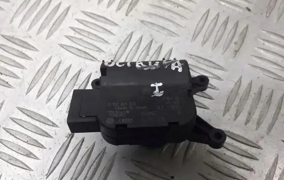 Skoda Octavia Mk1 (1U) Central body control module