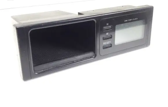 Mazda 323 Screen/display/small screen 8E26