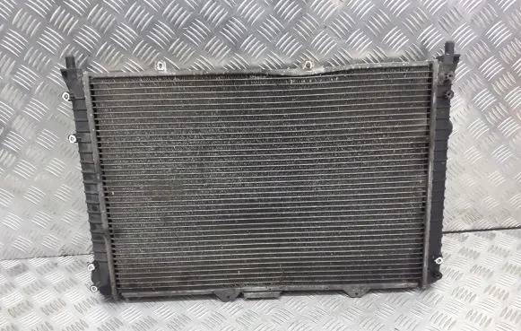 Alfa Romeo 156 Coolant radiator
