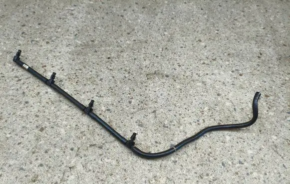 Mercedes-Benz C W205 Fuel return line/hose A6510700132