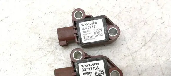 Volvo C70 Airbag deployment crash/impact sensor 30737138 8840A6
