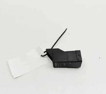 Jeep Grand Cherokee (WK) Glow plug pre-heat relay 68149041AB 0281003117