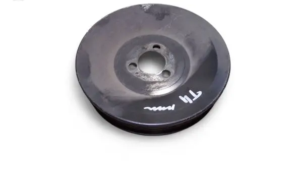 Volkswagen Transporter - Caravelle T4 Power steering pump pulley 074121031