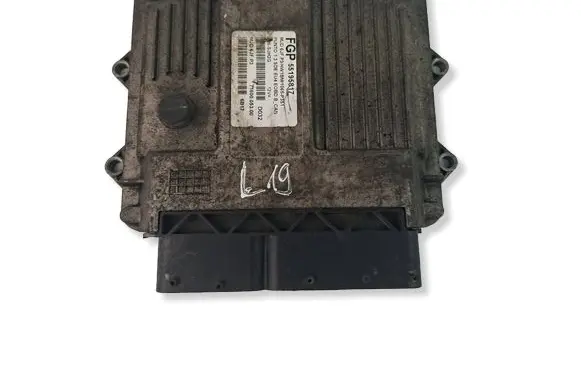 Fiat Punto (188) Engine control unit/module 55195817 7160005300