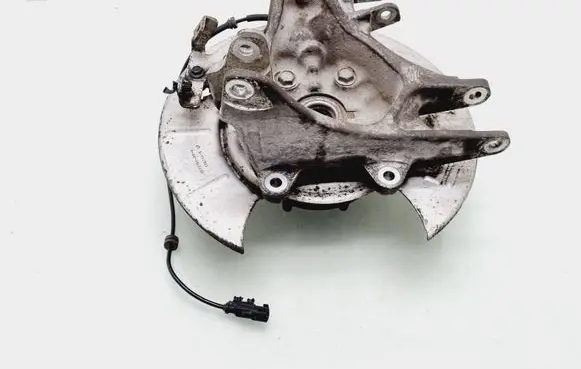 Tesla Model S Rear wheel hub spindle/knuckle 107216000A 105853900B 104250600B