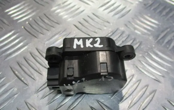 Ford Focus Central body control module 3M5H-19E616-AB
