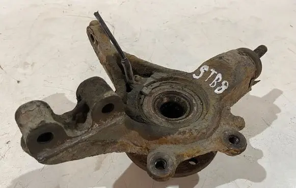 Citroen Berlingo Front wheel hub
