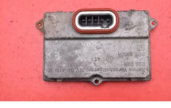 Audi A6 Allroad C5 Voltage converter/converter module 5DV008290-00
