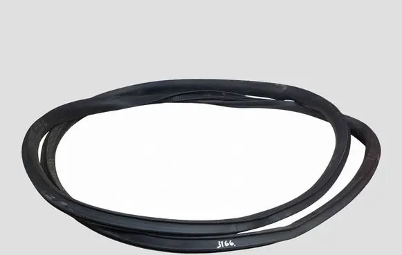 Tesla Model Y Front door rubber seal 149767300B