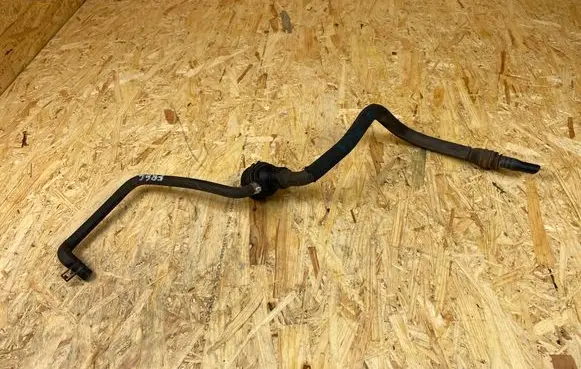 BMW i3 Engine coolant pipe/hose 7616035