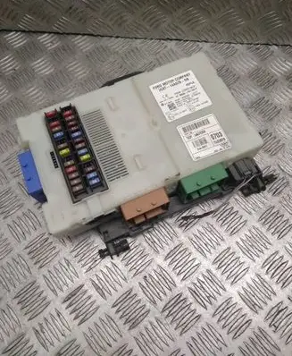 Ford Mondeo MK IV Fuse module 7G9T14A073DB LTQF01125TP 3659AF01125TP