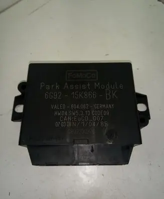 Land Rover Freelander 2 - LR2 Parking PDC control unit/module 6G9215K866