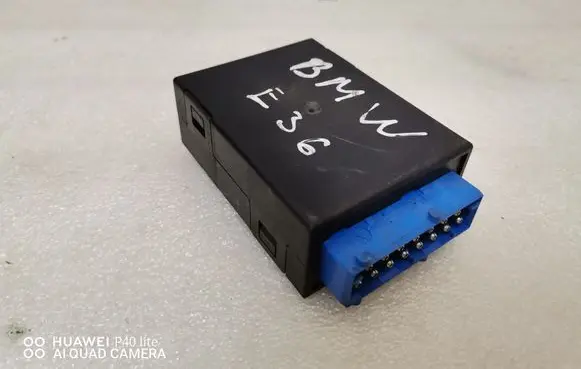 BMW 3 E36 Window wiper relay 61358359031 05012110
