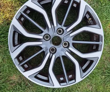 Ford Fiesta R18 alloy rim 